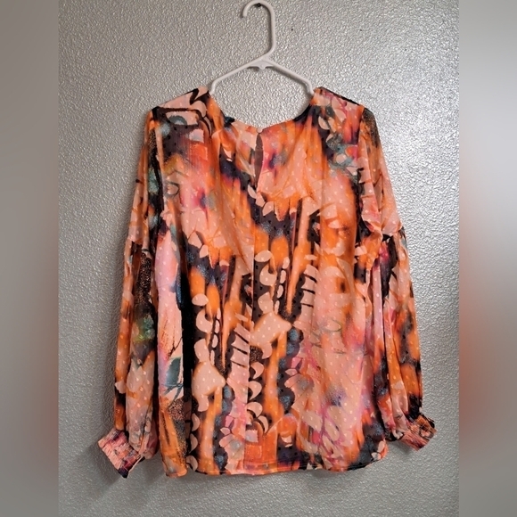 NWT Torrid Plus Size Chiffon Clip Dot Blouse  Size 0 - Picture 1 of 10